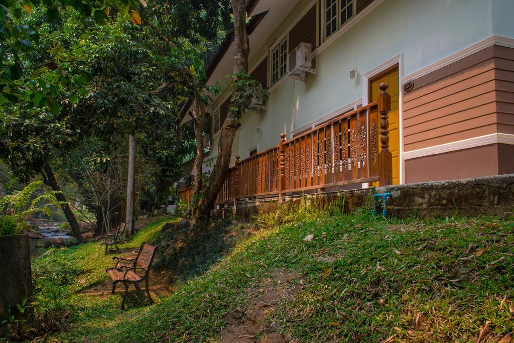 Rinrada Resort Chiang Mai Exterior photo